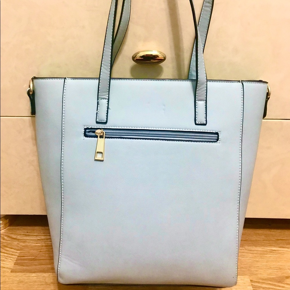 Light / Sky Blue Fashion HandBag Purse- Brand New